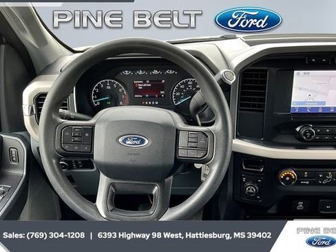 Used 2021 Ford F150 XLT image 5