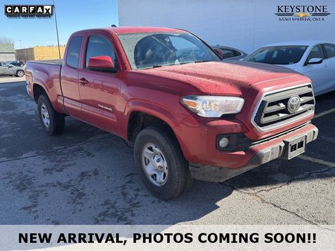 Used 2023 Toyota Tacoma SR5 image 1