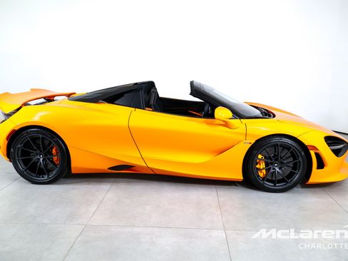 New 2026 McLaren 750S Spider RWD image 11