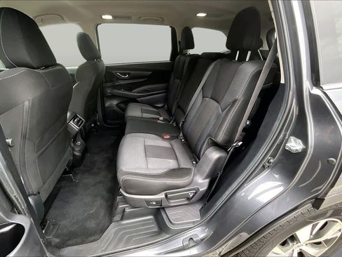 Used 2023 Subaru Ascent Premium w/ Convenience Package AWD/4WD image 19
