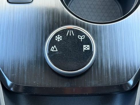 New 2026 Nissan Rogue SV image 21