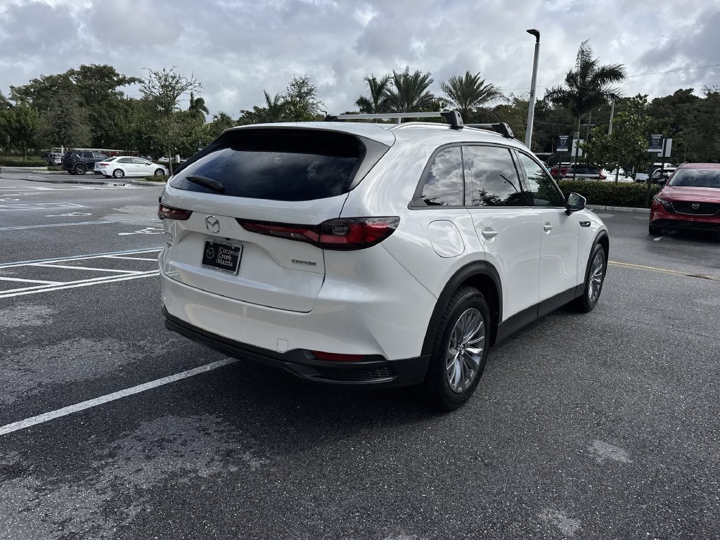 Used 2024 MAZDA CX-90 Plug-In Hybrid w/ Preferred AWD/4WD image 3