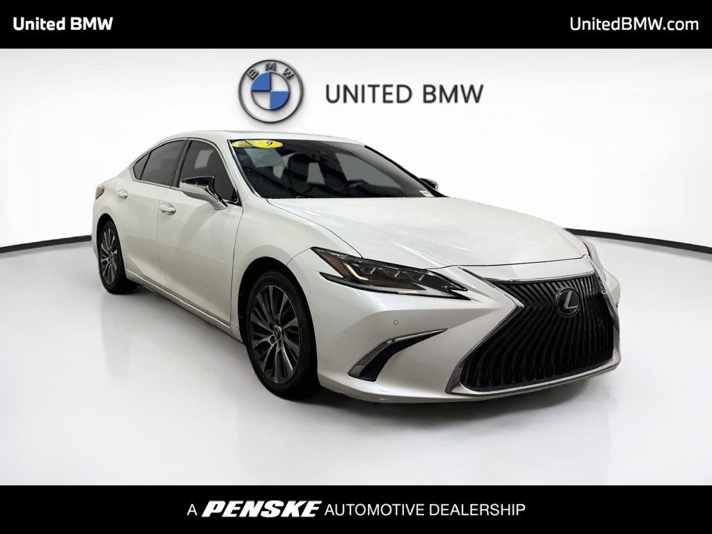 Used 2019 Lexus ES 350 w/ Accessory Package 2 FWD image 3