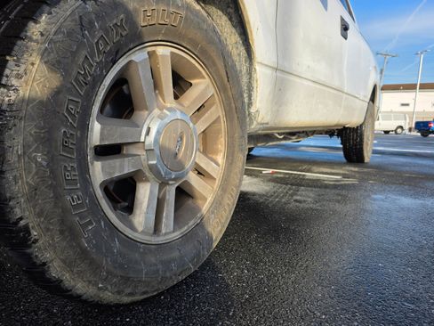 Used 2014 Ford F150 XL w/ Equipment Group 101A Mid image 19