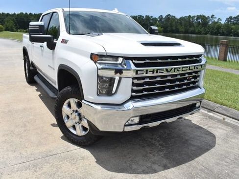 Used 2022 Chevrolet Silverado 2500 LTZ w/ LTZ Convenience Package AWD/4WD image 2