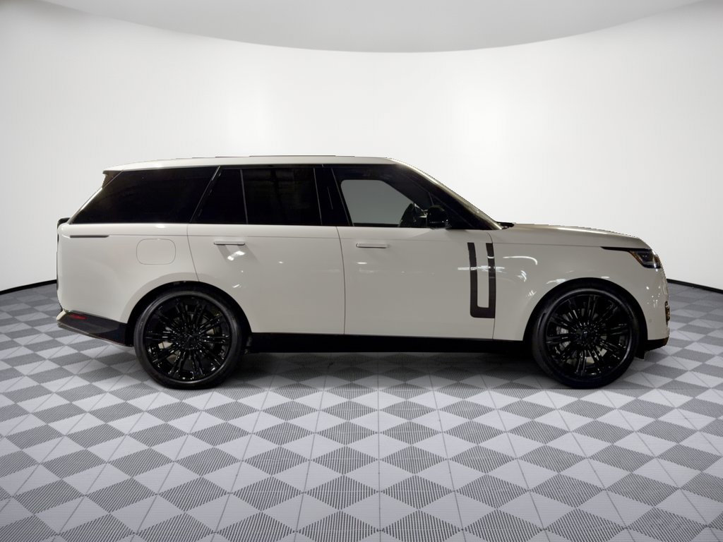 New 2026 Land Rover Range Rover SE AWD/4WD image 8