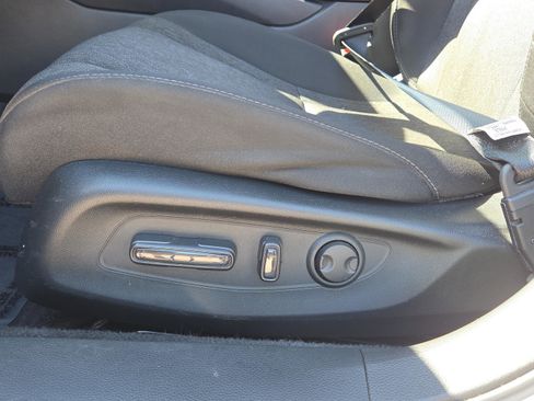 Used 2024 Honda Accord EX image 10