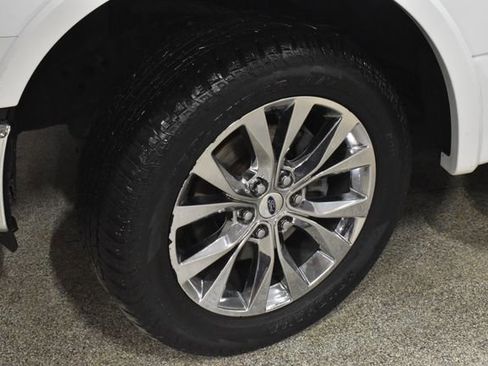 Used 2016 Ford F150 Lariat w/ Equipment Group 502A Luxury image 12