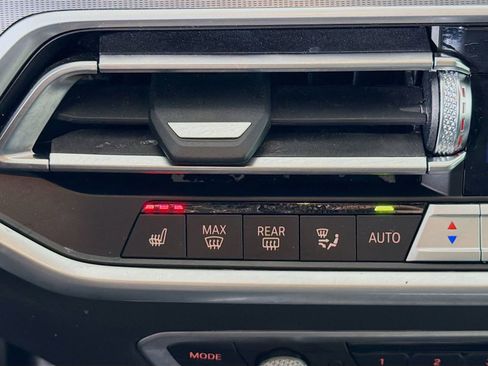 Used 2023 BMW X5 xDrive40i w/ Premium Package image 24