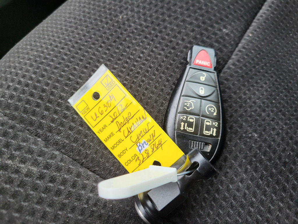 Used 2012 Dodge Grand Caravan Crew w/ Crew Value Pkg FWD image 15