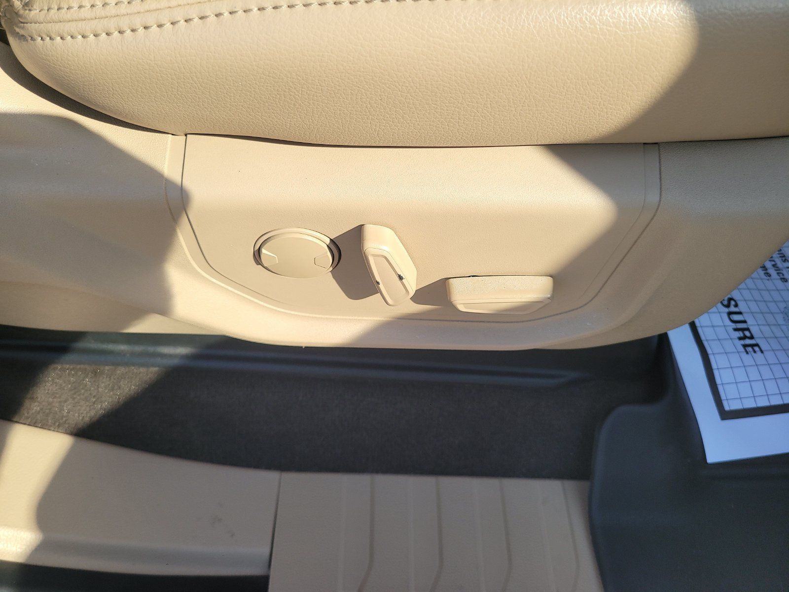 Used 2019 Ford F150 Lariat RWD image 27