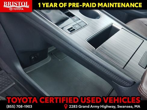 Certified 2023 Toyota Sienna Platinum AWD/4WD image 34
