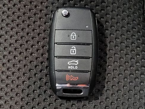 Used 2020 Kia Optima LX FWD image 32