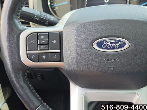 Used 2023 Ford Expedition XLT AWD/4WD image 23