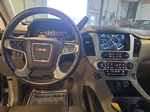 Used 2015 GMC Yukon SLT w/ Open Road Package AWD/4WD image 11