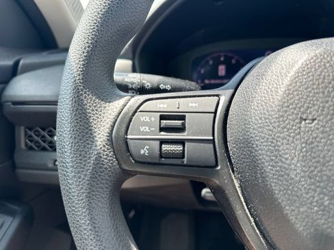 Used 2023 Honda Accord EX image 20