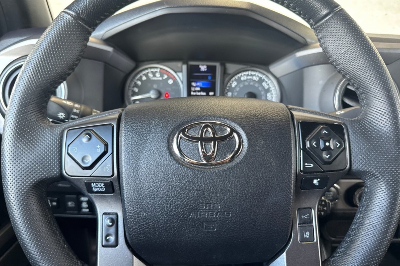 Certified 2023 Toyota Tacoma TRD Sport AWD/4WD image 21