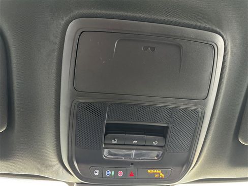 New 2025 Buick Enclave Sport Touring w/ Power Package image 28