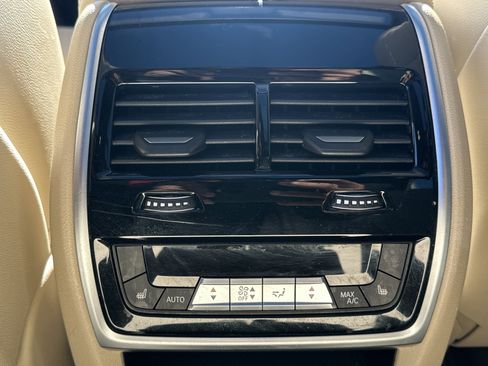 Used 2019 BMW X5 xDrive40i w/ Premium Package 2 image 26