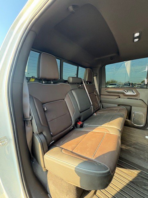 Used 2024 GMC Sierra 3500 Denali w/ Denali Reserve Package AWD/4WD image 12