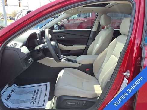 Used 2024 Honda Accord EX image 19