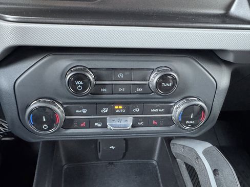 Used 2022 Ford Bronco Big Bend image 17