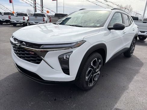 New 2026 Chevrolet Trax RS FWD image 10