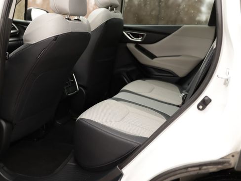 Used 2023 Subaru Forester Premium image 27