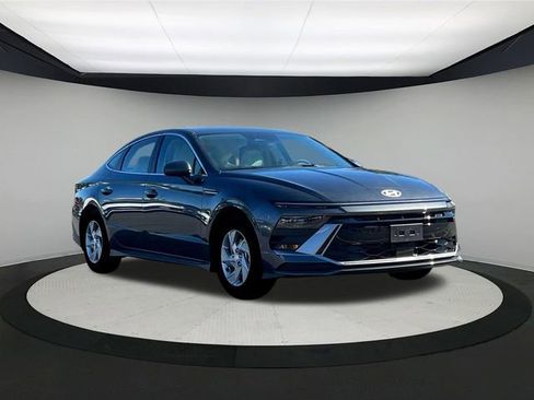 New 2025 Hyundai Sonata SE image 11