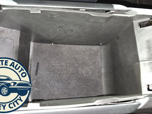 Used 2019 Ford Fusion SEL image 17