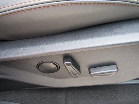 Used 2025 Ford Expedition Active AWD/4WD image 34