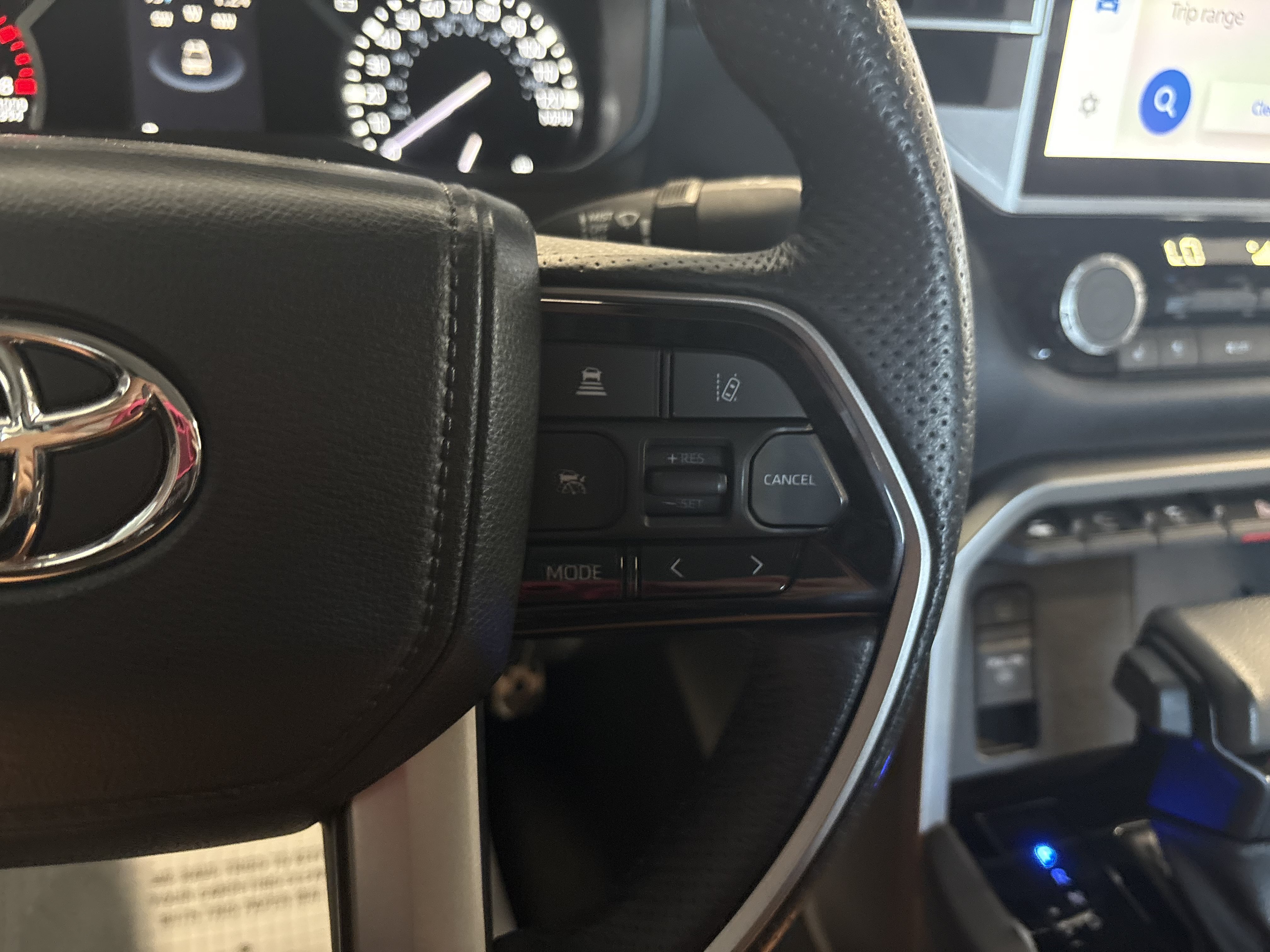 Used 2022 Toyota Tundra Limited w/ TRD Off-Road Package AWD/4WD image 26