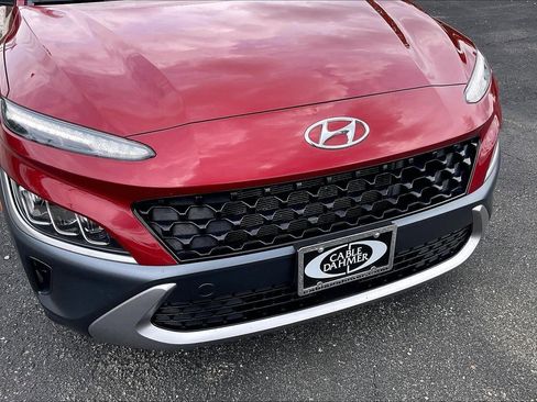 Used 2023 Hyundai Kona Limited AWD/4WD image 30