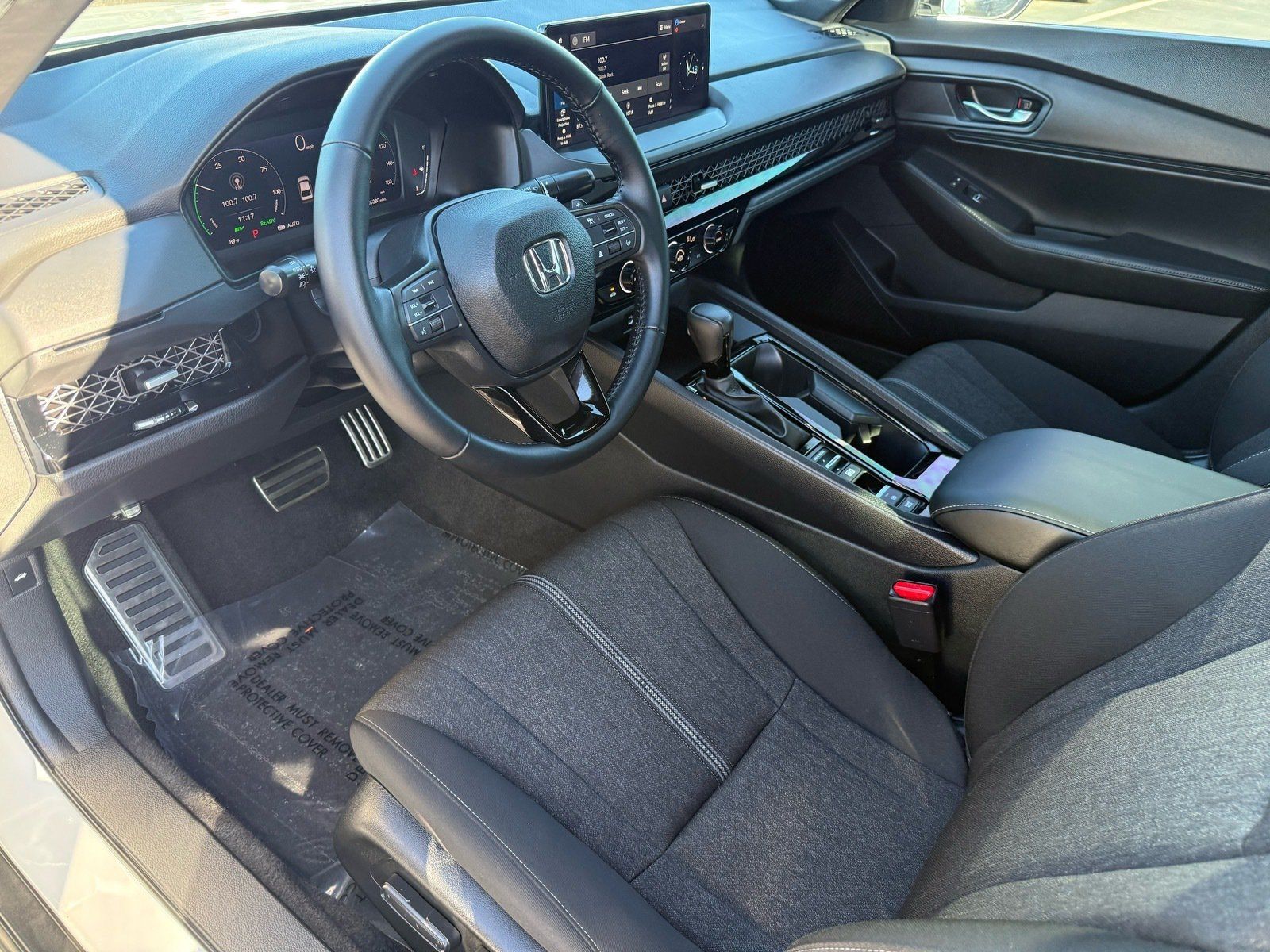 Used 2024 Honda Accord Sport image 12