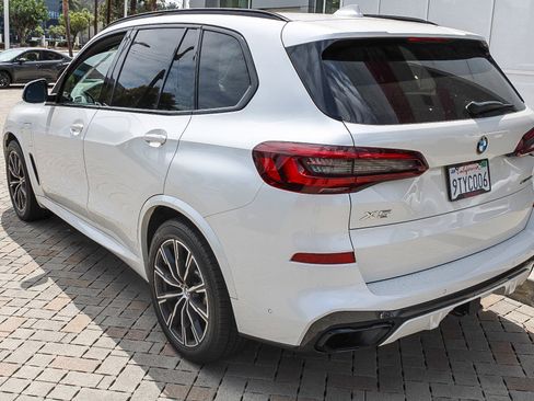 Used 2021 BMW X5 xDrive45e w/ M Sport Package AWD/4WD image 9