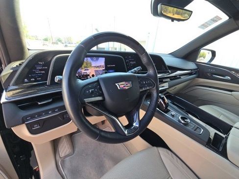 Used 2023 Cadillac Escalade ESV Premium Luxury w/ LPO, Radiant Package image 12