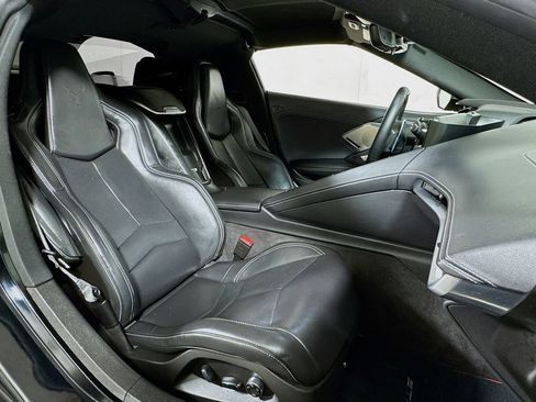 Used 2023 Chevrolet Corvette Stingray Preferred Cpe w/ Z51 Performance Package RWD image 24