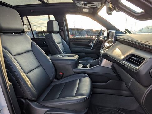 Used 2023 Chevrolet Tahoe Z71 w/ Luxury Package image 11