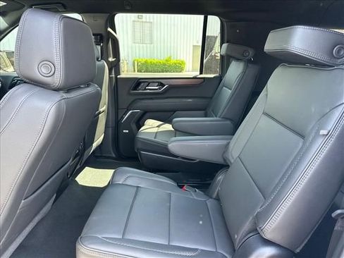 Certified 2026 GMC Yukon XL Denali w/ LPO, Floor Liner Package AWD/4WD image 17