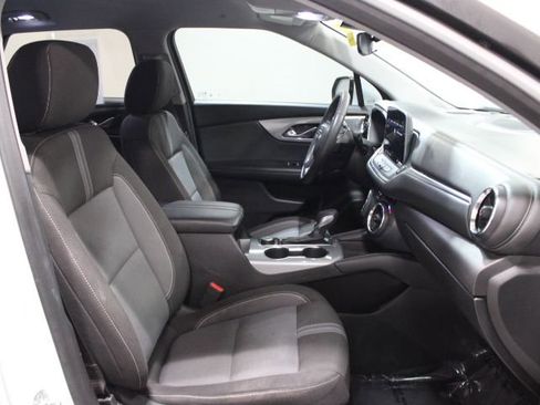 Used 2023 Chevrolet Blazer LT image 22