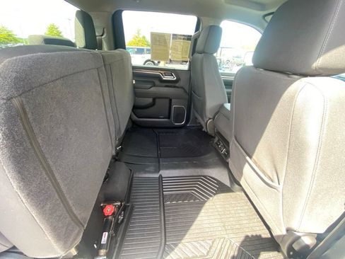 Used 2025 Chevrolet Silverado 2500 LT AWD/4WD image 26