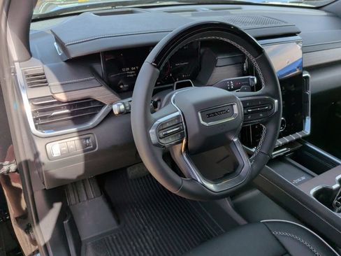 New 2026 GMC Acadia Denali w/ Super Cruise Package FWD image 15