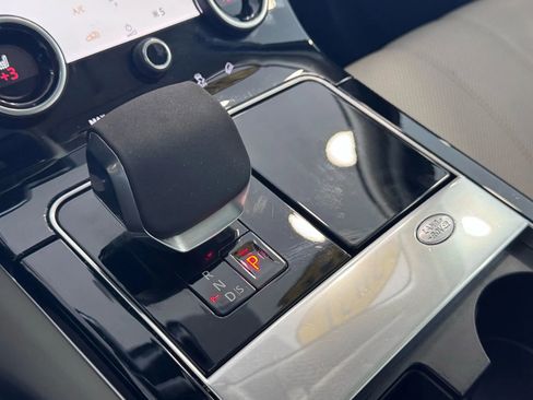 Used 2021 Land Rover Range Rover Velar S image 34