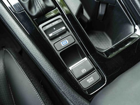 Used 2023 Honda Accord Sport image 28