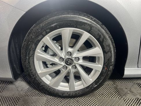 Used 2023 Toyota Camry LE FWD image 13