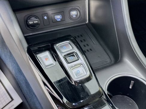 Used 2023 Hyundai Sonata Limited FWD image 19