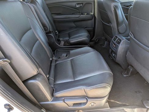 Used 2020 Honda Pilot Elite image 22