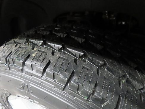 Used 2022 GMC Sierra 2500 SLE image 7