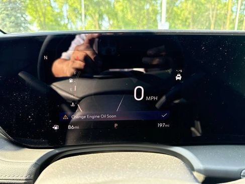 Used 2025 Buick Encore GX Sport Touring w/ Advanced Technology Package AWD/4WD image 10