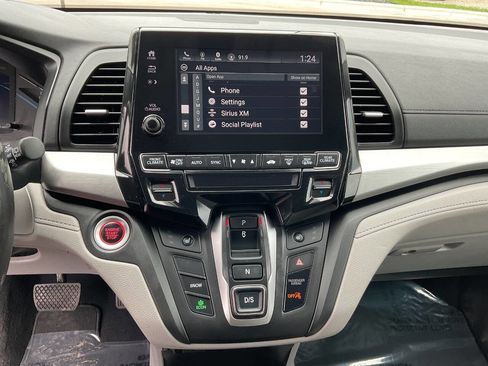 Used 2019 Honda Odyssey EX-L image 25